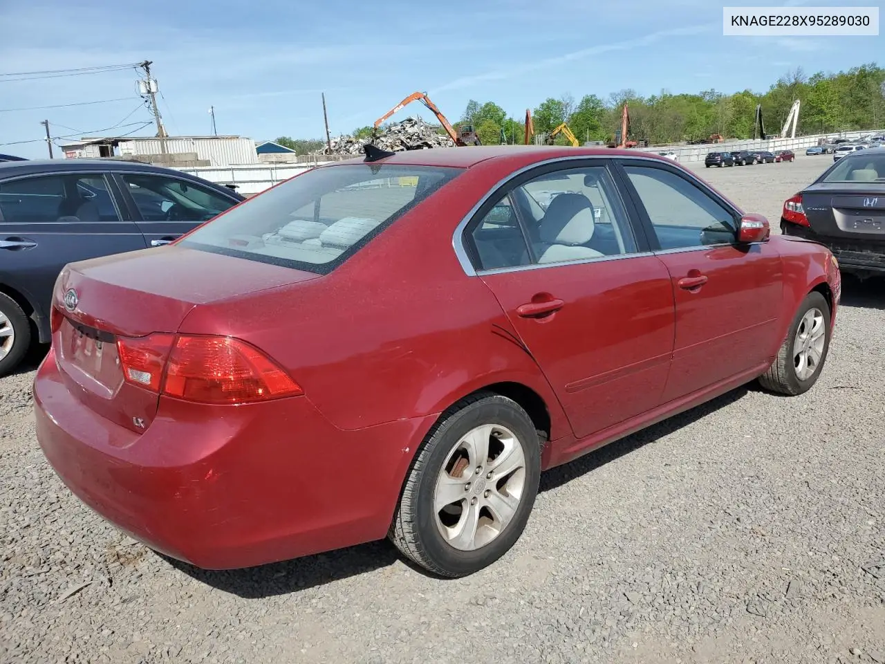 2009 Kia Optima Lx VIN: KNAGE228X95289030 Lot: 55066385