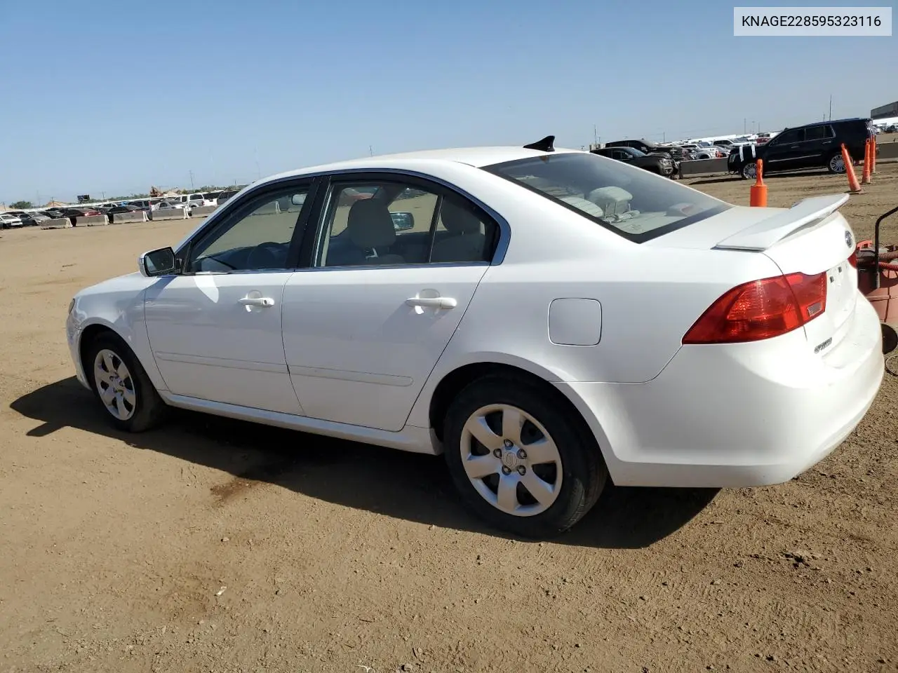 2009 Kia Optima Lx VIN: KNAGE228595323116 Lot: 57085385