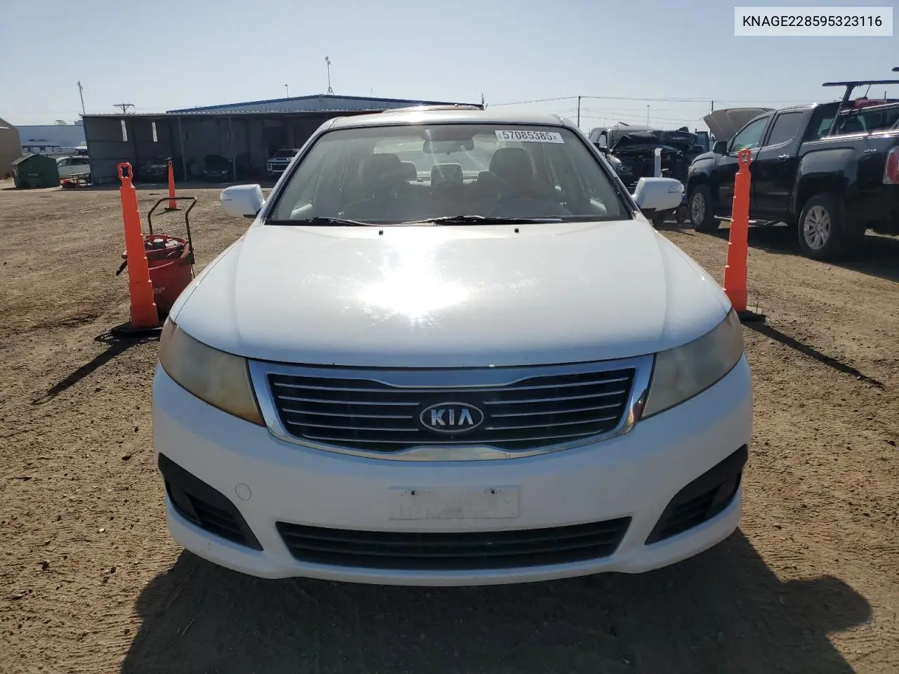 2009 Kia Optima Lx VIN: KNAGE228595323116 Lot: 57085385
