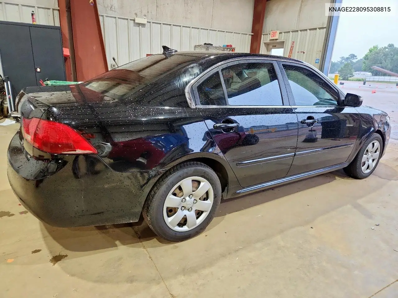 2009 Kia Optima Lx VIN: KNAGE228095308815 Lot: 60521235