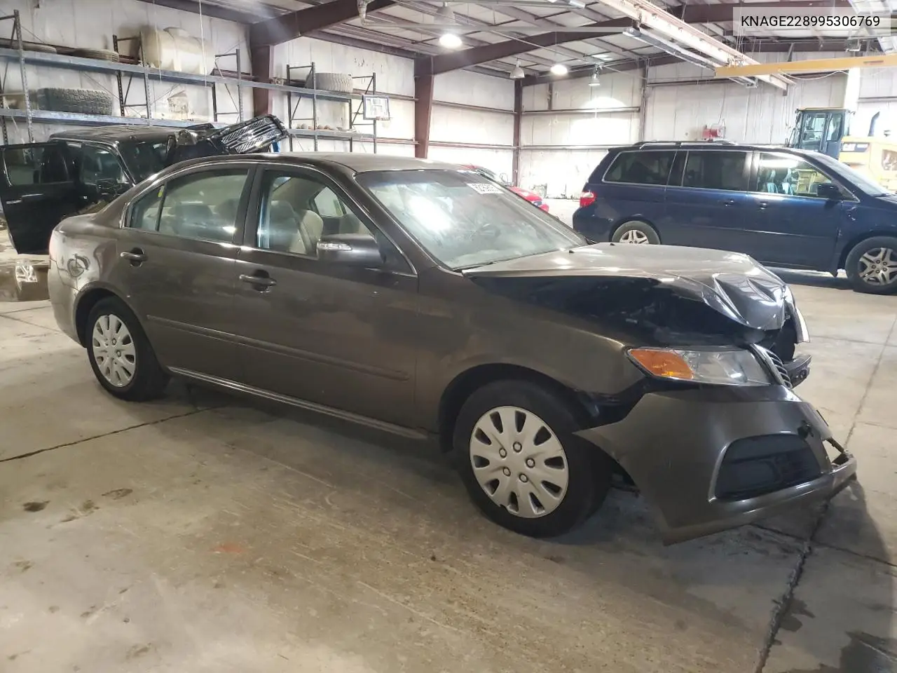2009 Kia Optima Lx VIN: KNAGE228995306769 Lot: 62169505