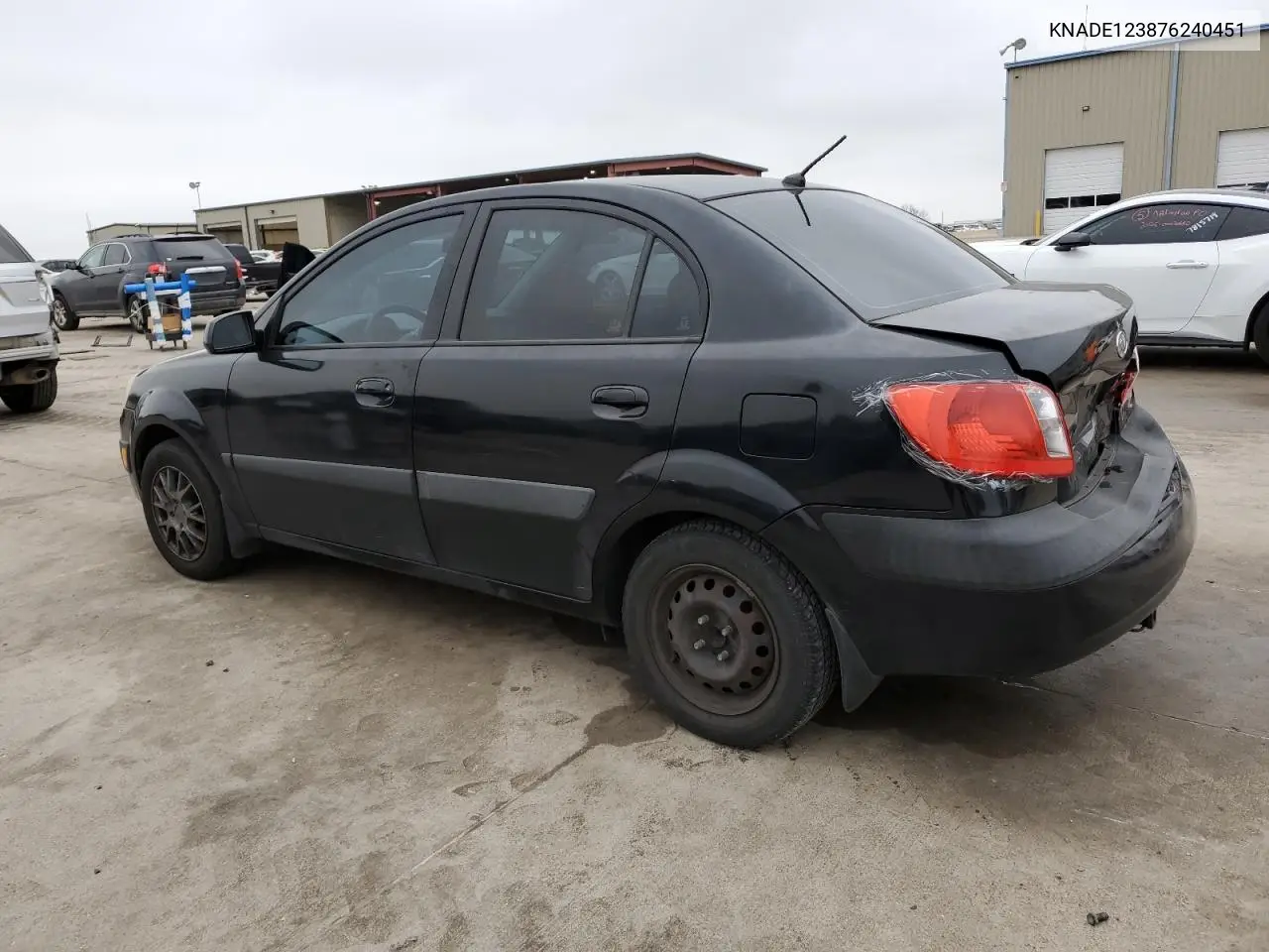 2007 Kia Rio Base VIN: KNADE123876240451 Lot: 57044685