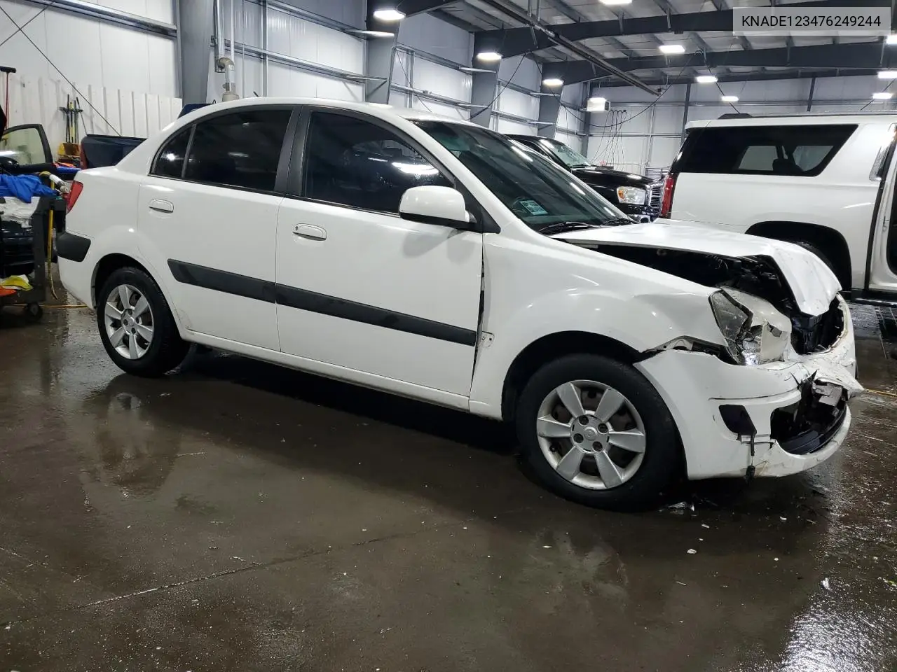 2007 Kia Rio Base VIN: KNADE123476249244 Lot: 61180335