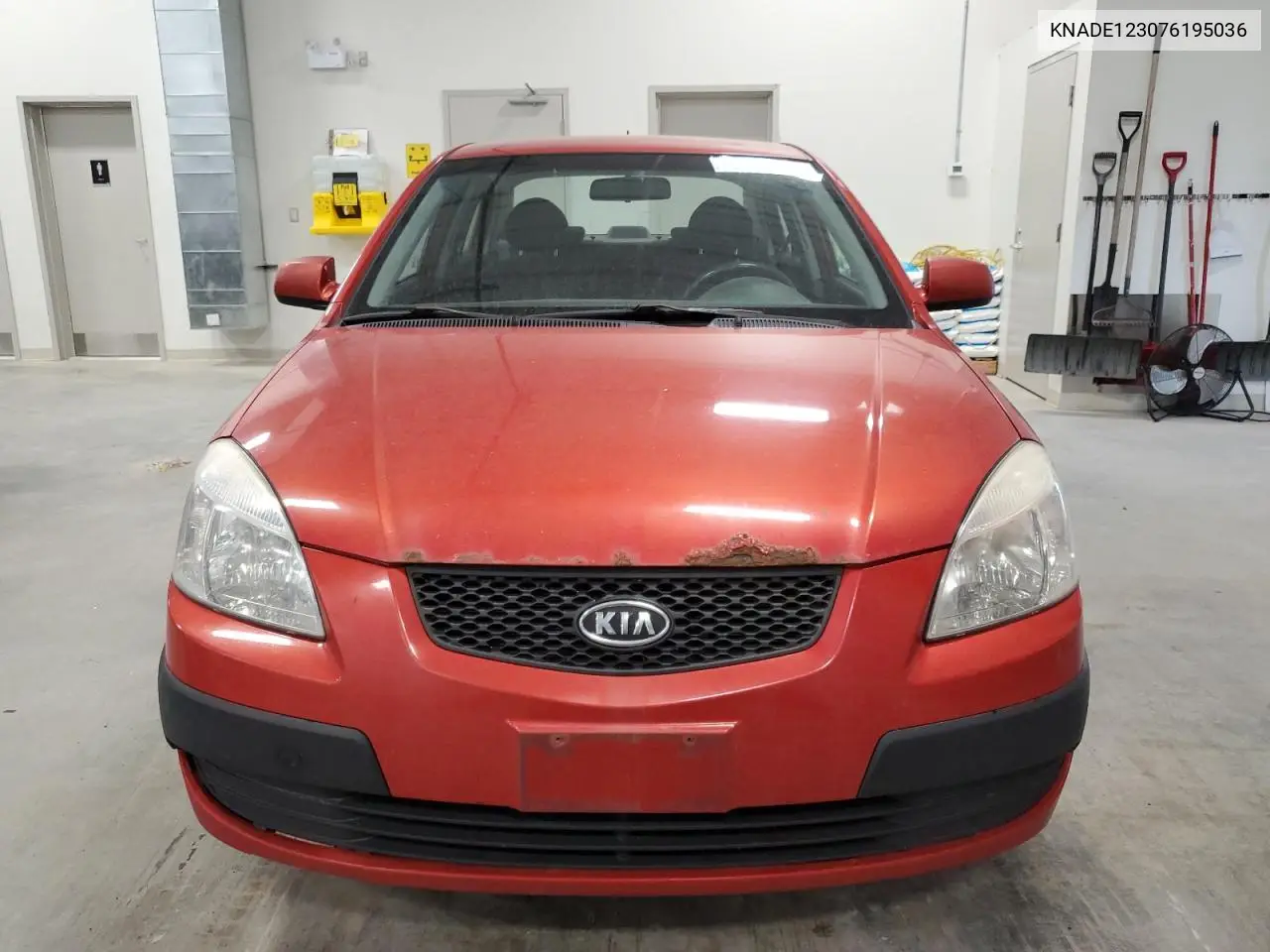2007 Kia Rio Base VIN: KNADE123076195036 Lot: 62944085