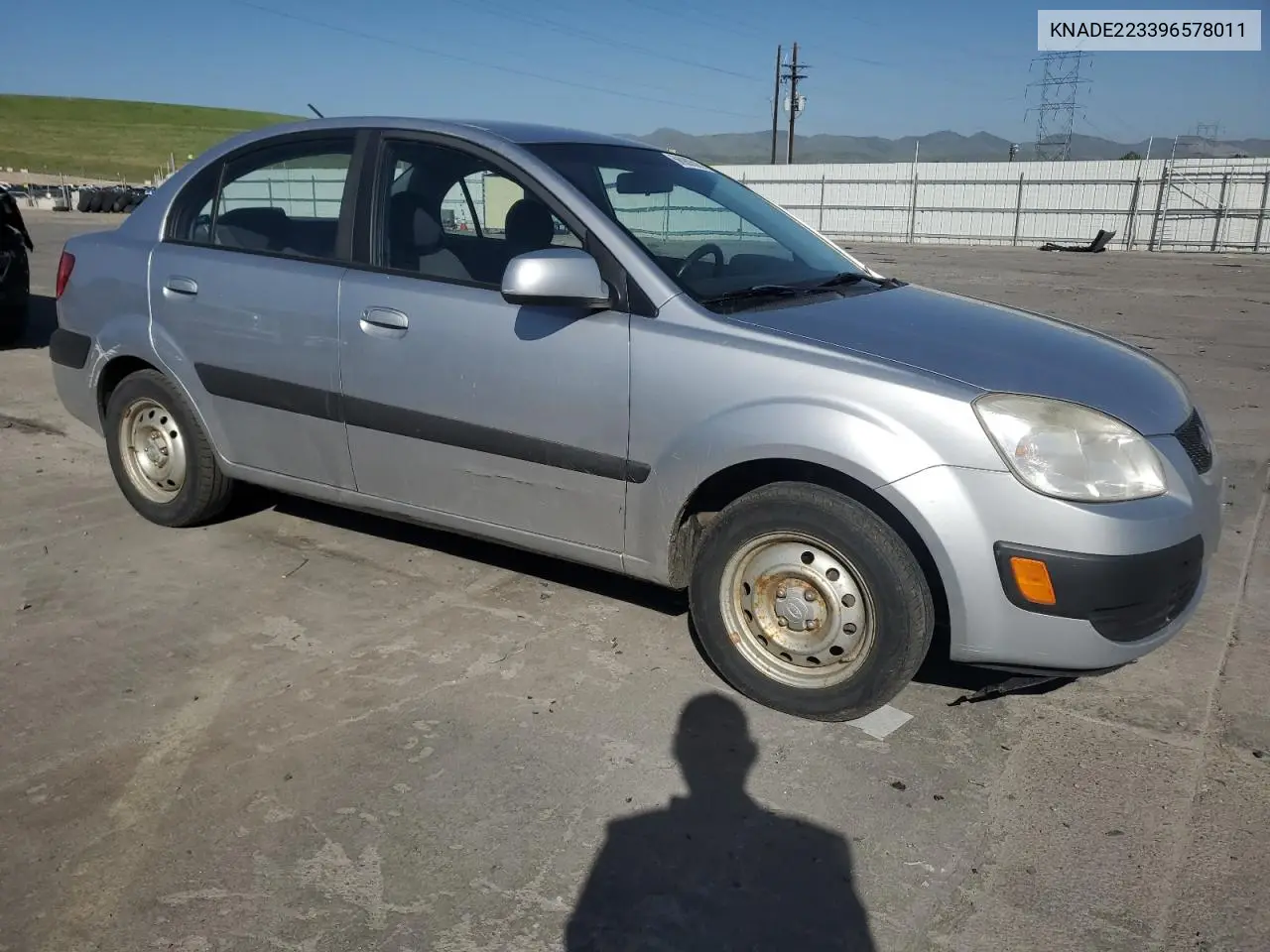 2009 Kia Rio Base VIN: KNADE223396578011 Lot: 56980575