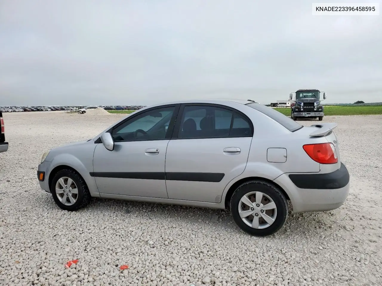 2009 Kia Rio Base VIN: KNADE223396458595 Lot: 62408455