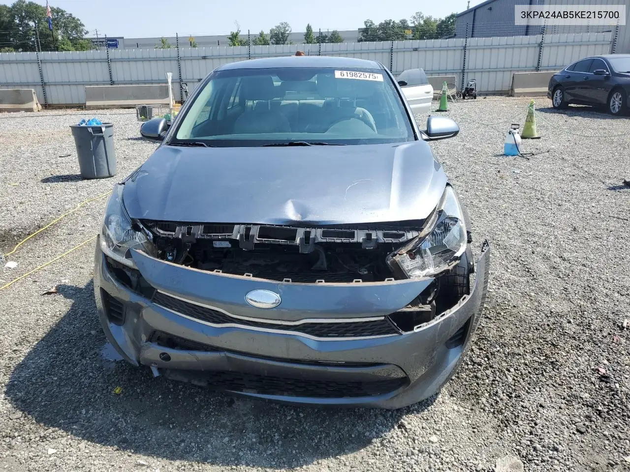 2019 Kia Rio S VIN: 3KPA24AB5KE215700 Lot: 61982575