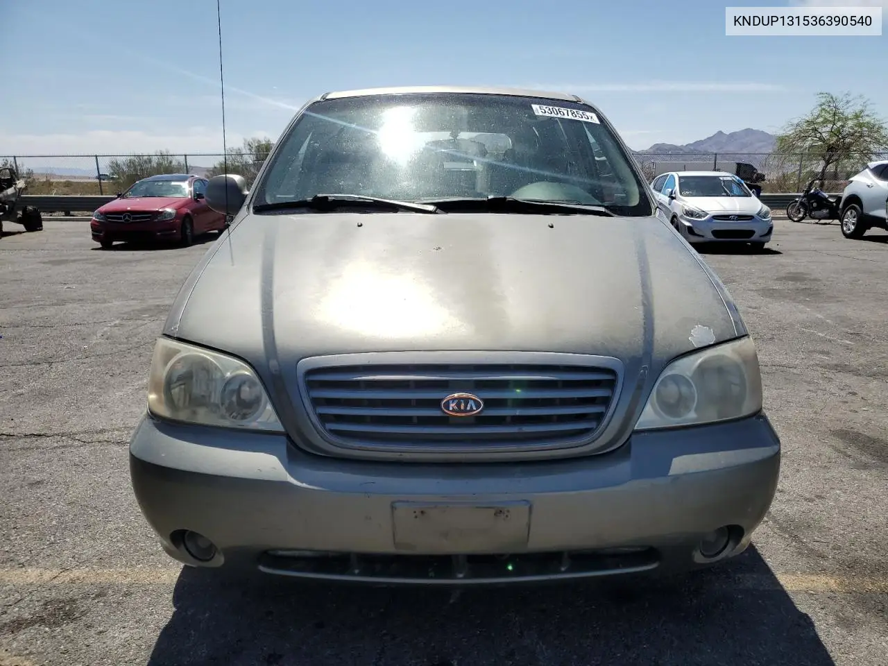 2003 Kia Sedona Ex VIN: KNDUP131536390540 Lot: 53067855