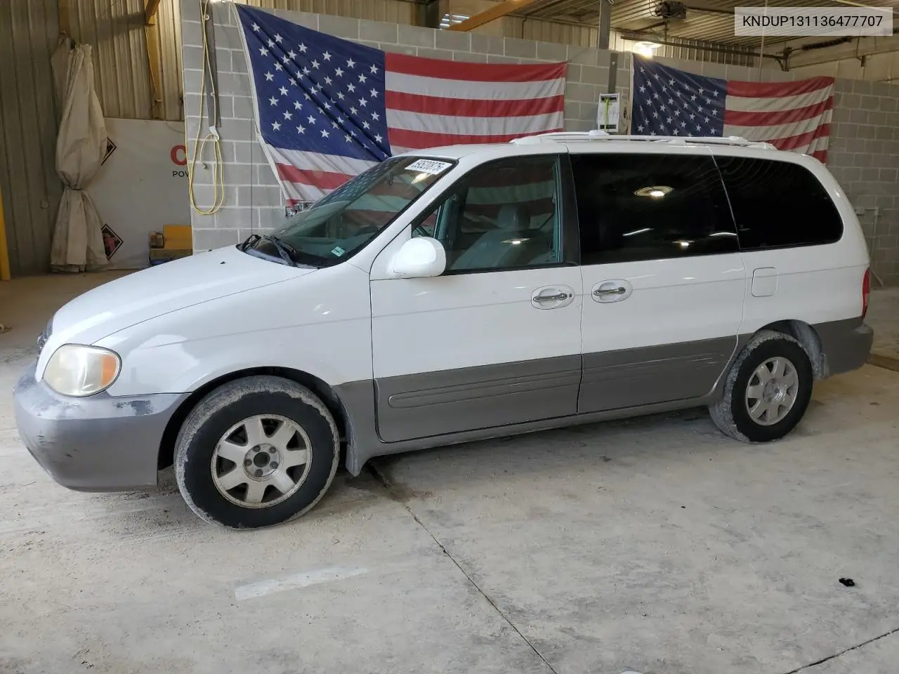 2003 Kia Sedona Ex VIN: KNDUP131136477707 Lot: 59520875
