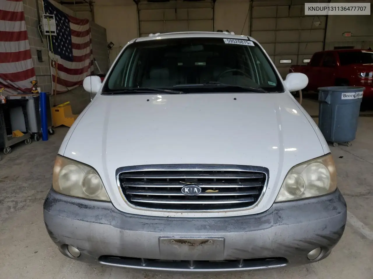 2003 Kia Sedona Ex VIN: KNDUP131136477707 Lot: 59520875