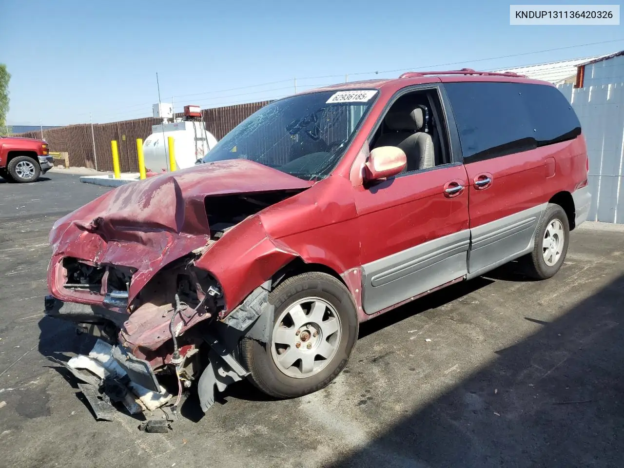 2003 Kia Sedona Ex VIN: KNDUP131136420326 Lot: 62936185