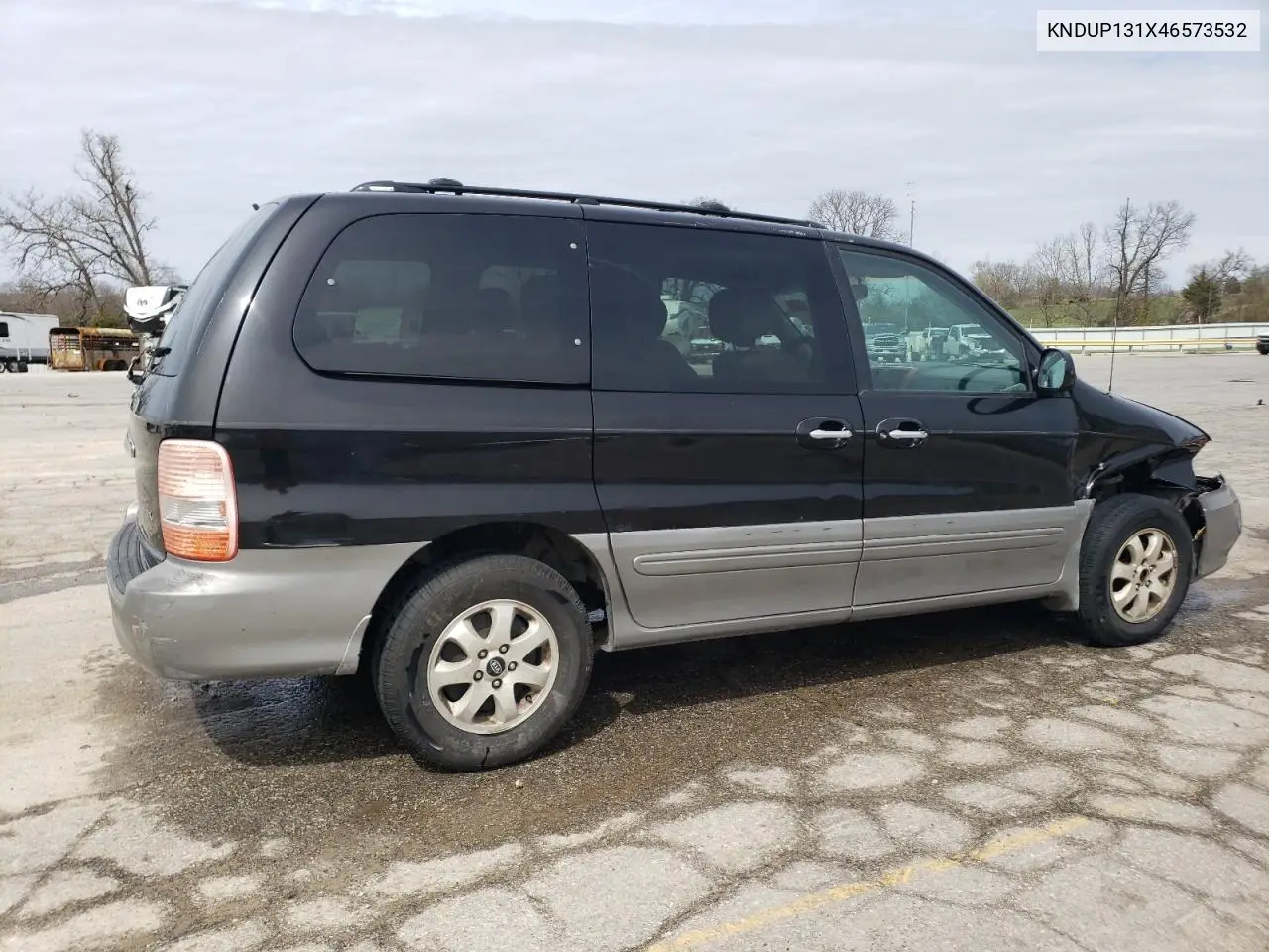 2004 Kia Sedona Ex VIN: KNDUP131X46573532 Lot: 50061665