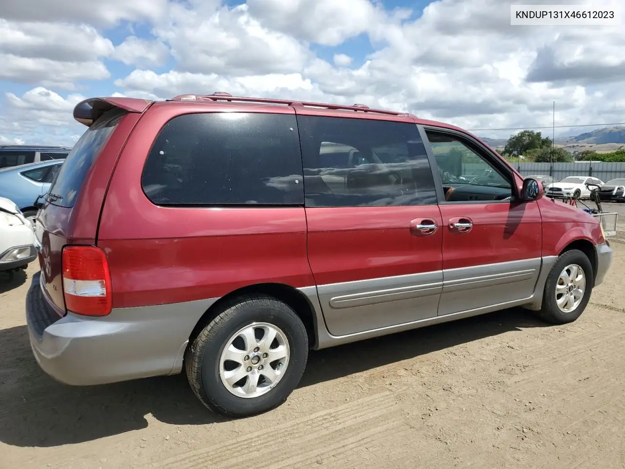 2004 Kia Sedona Ex VIN: KNDUP131X46612023 Lot: 56783835