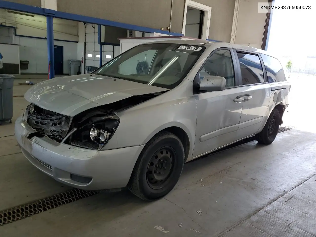 2006 Kia Sedona Ex VIN: KNDMB233766050073 Lot: 56352225