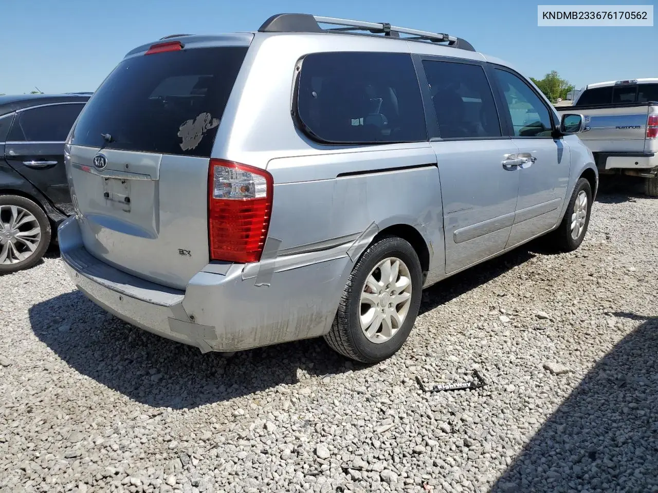 2007 Kia Sedona Ex VIN: KNDMB233676170562 Lot: 55387345