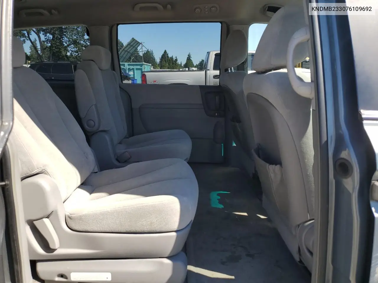 kndmb233076109692 KNDMB233076109692 2007 Kia Sedona Ex