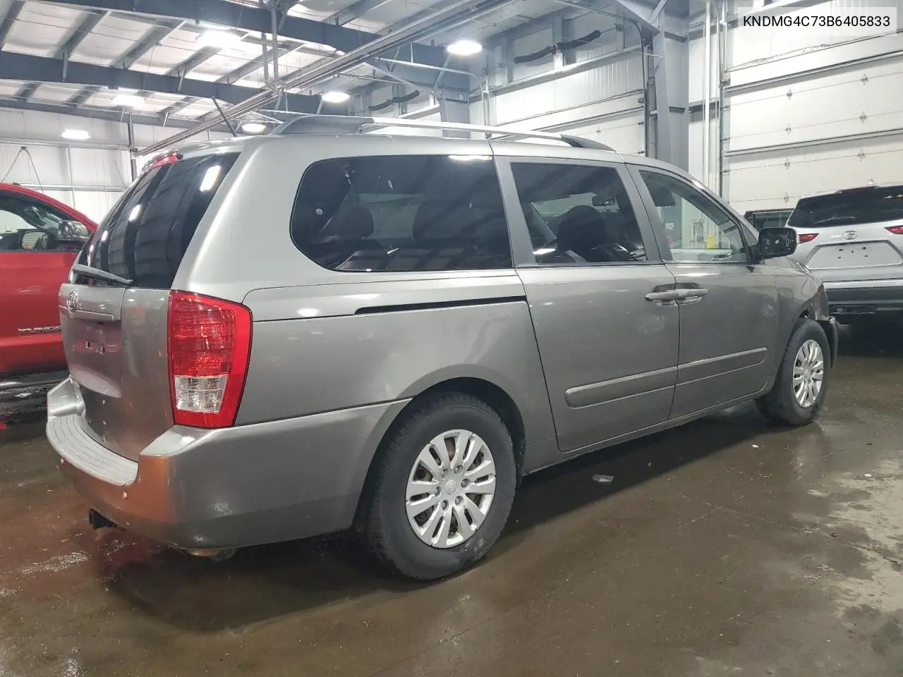 2011 Kia Sedona Lx VIN: KNDMG4C73B6405833 Lot: 56179945