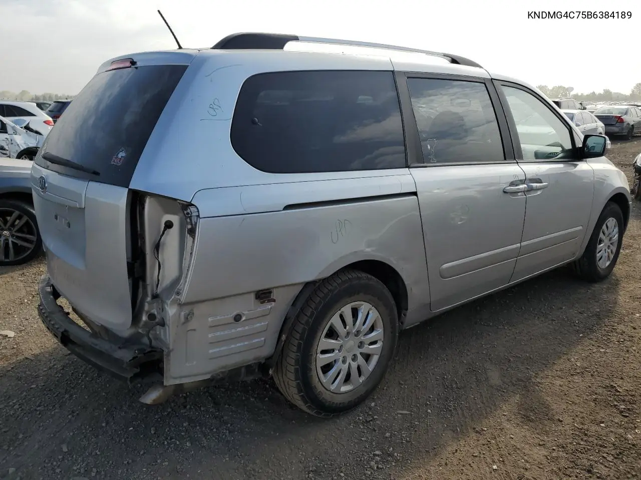 2011 Kia Sedona Lx VIN: KNDMG4C75B6384189 Lot: 56845275