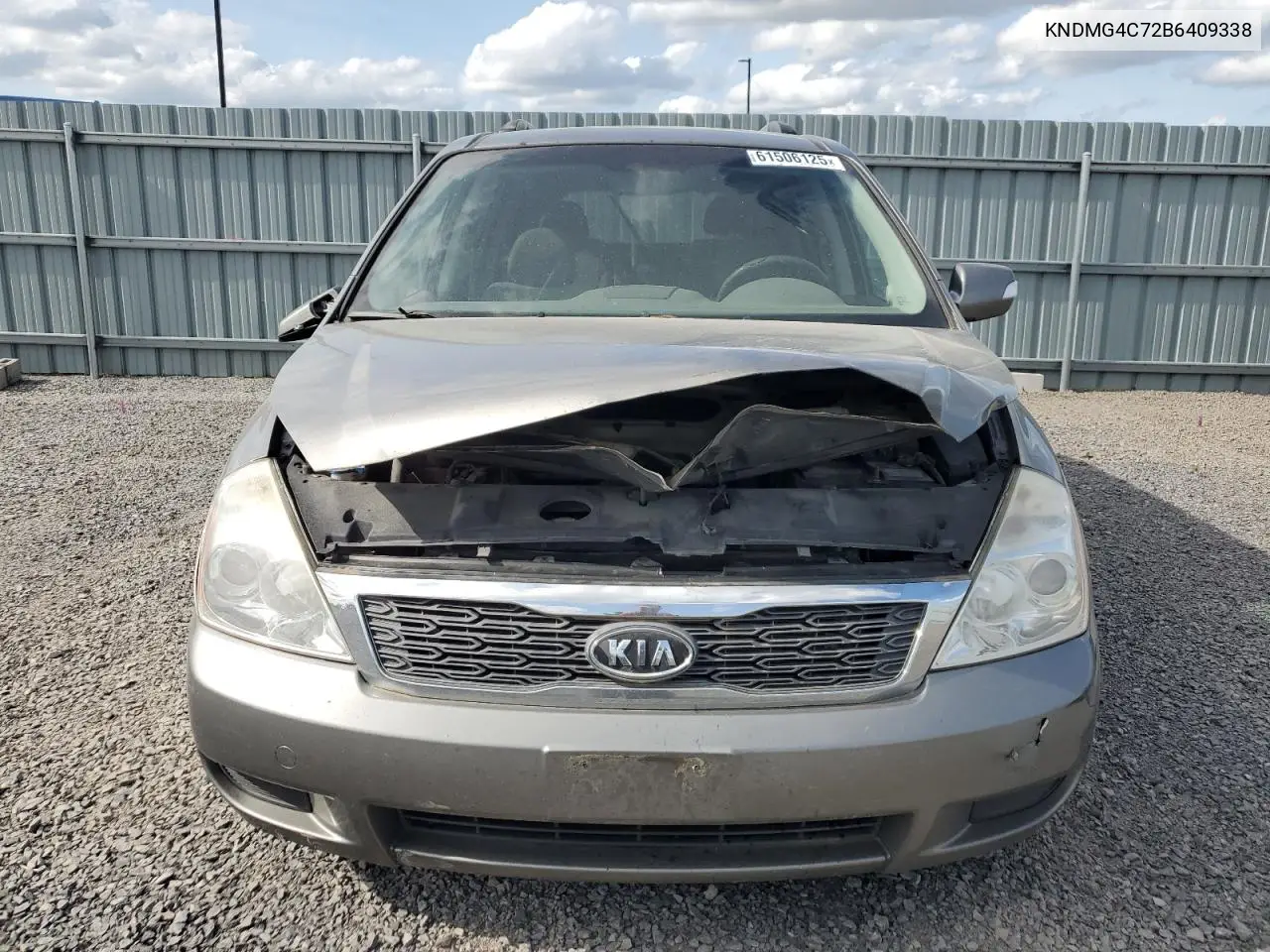 2011 Kia Sedona Lx VIN: KNDMG4C72B6409338 Lot: 61506125