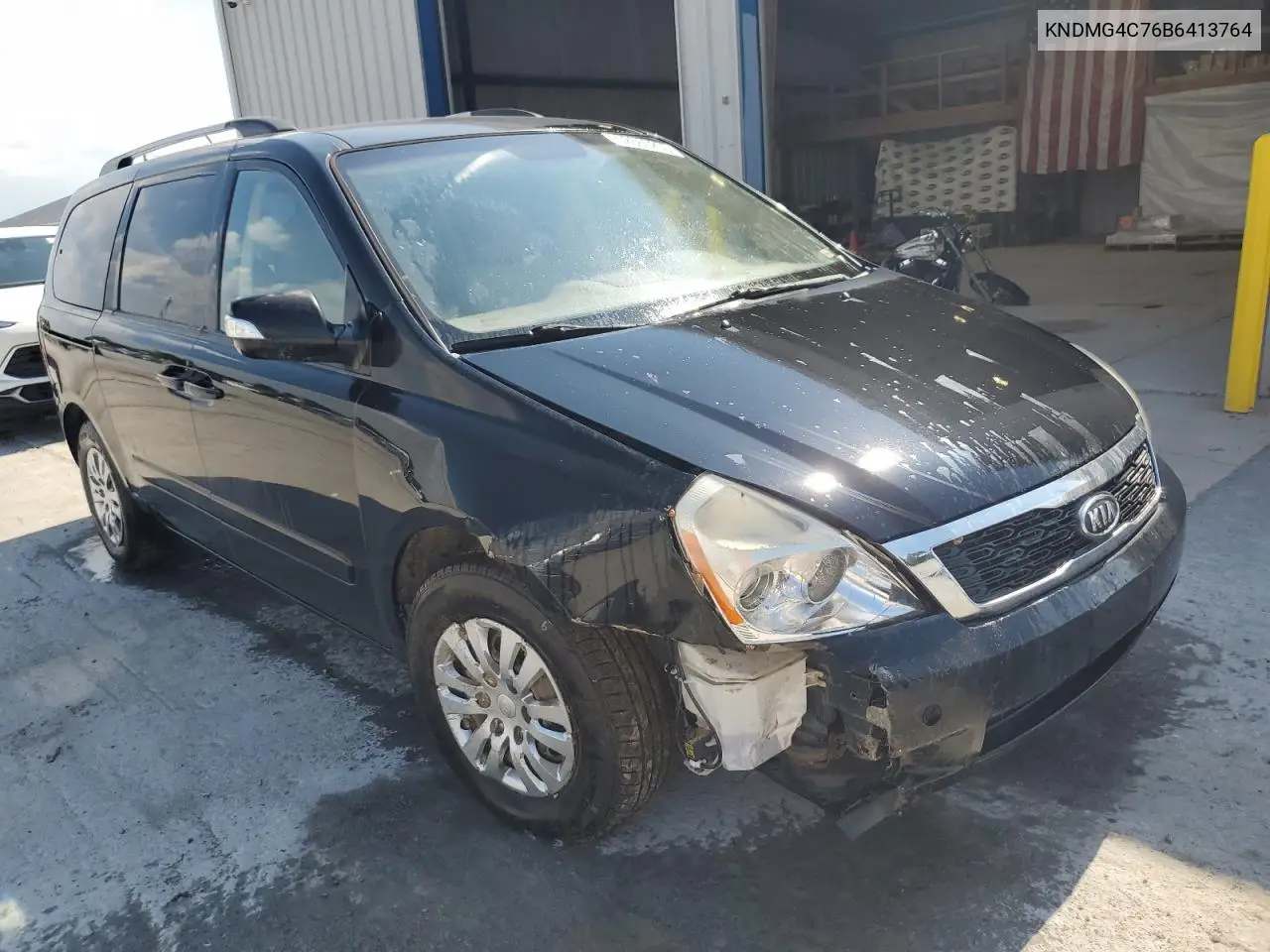 2011 Kia Sedona Lx VIN: KNDMG4C76B6413764 Lot: 62660205