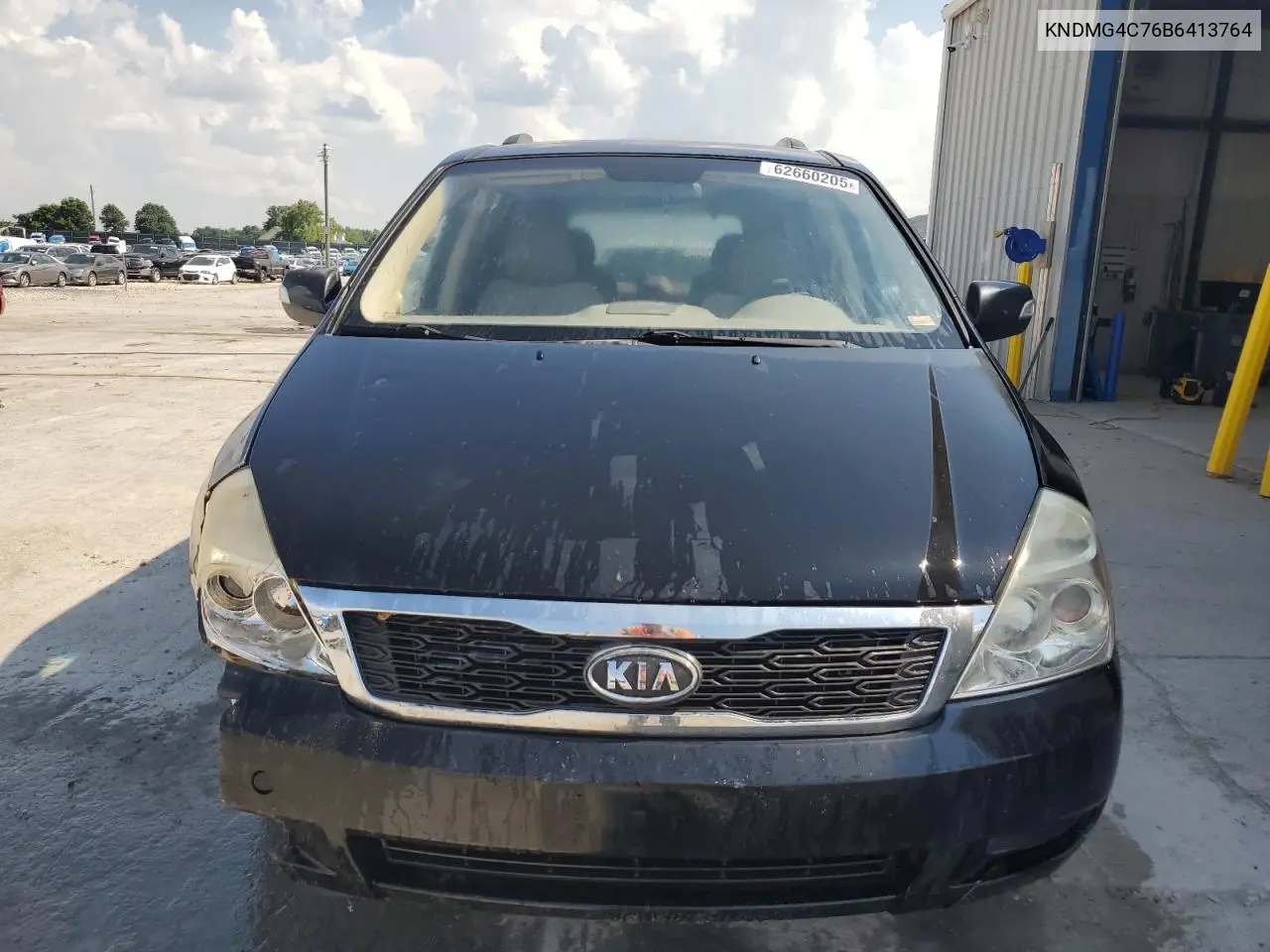 2011 Kia Sedona Lx VIN: KNDMG4C76B6413764 Lot: 62660205