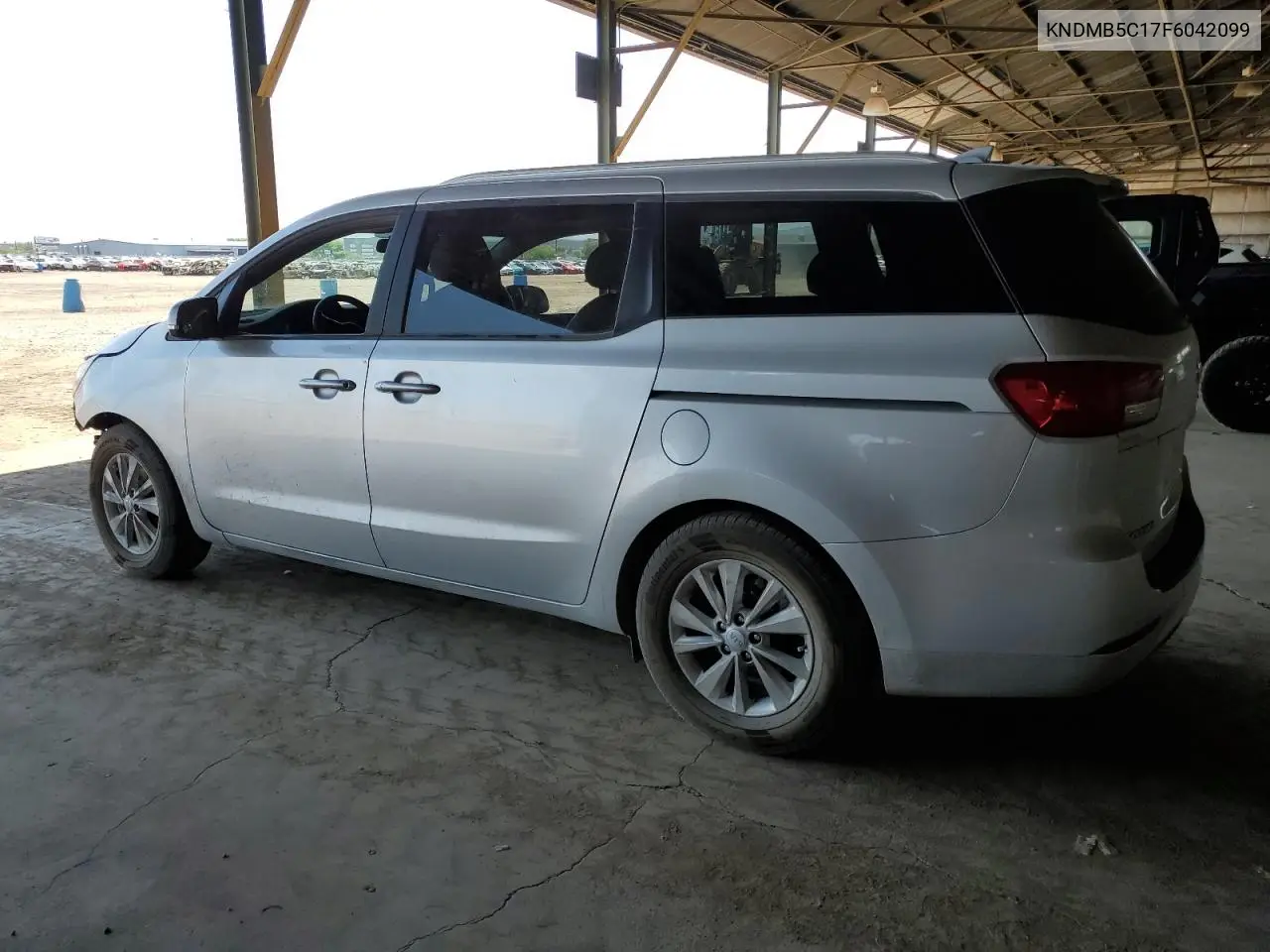 kndmb5c17f6042099 KNDMB5C17F6042099 2015 Kia Sedona Lx