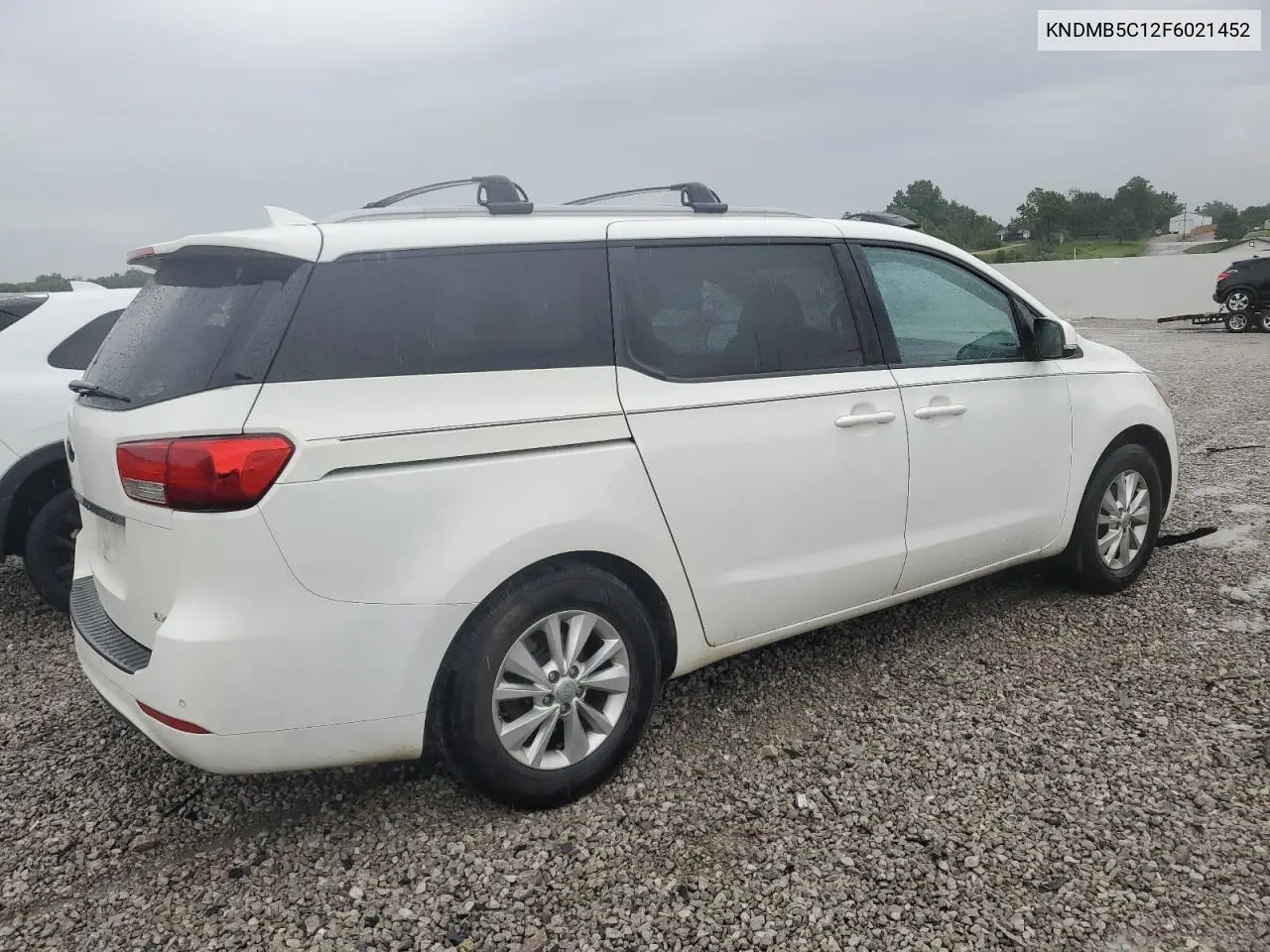 2015 Kia Sedona Lx VIN: KNDMB5C12F6021452 Lot: 63245935
