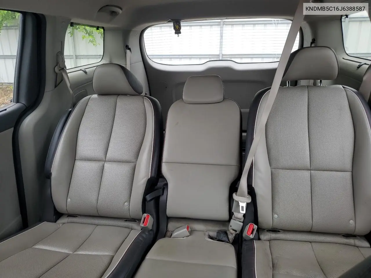 2018 Kia Sedona Lx VIN: KNDMB5C16J6388587 Lot: 59209605