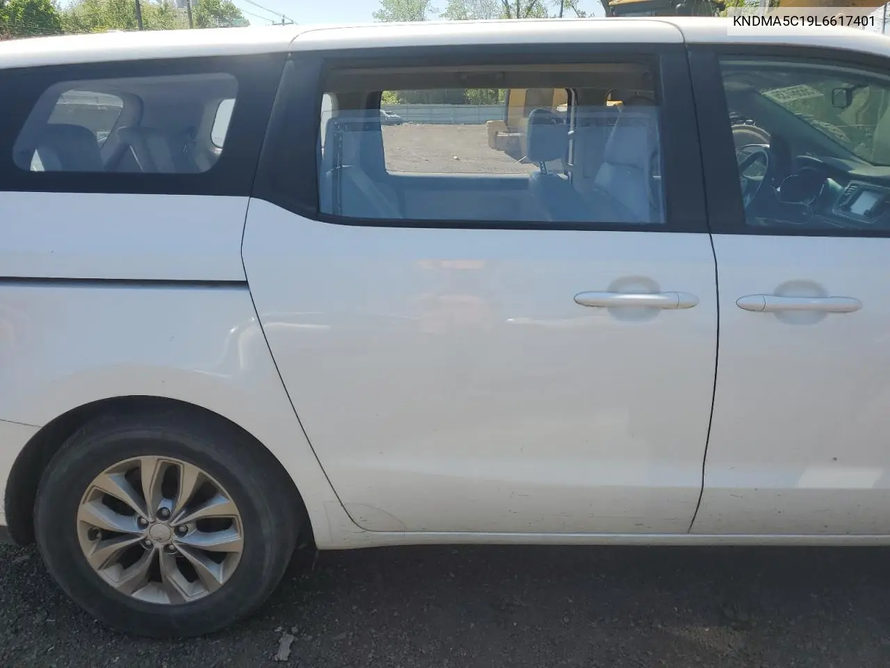 2020 Kia Sedona L VIN: KNDMA5C19L6617401 Lot: 56564135