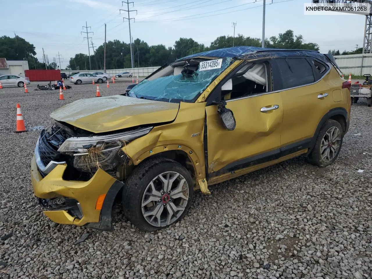 2021 Kia Seltos Sx VIN: KNDETCA2XM7061268 Lot: 65314395