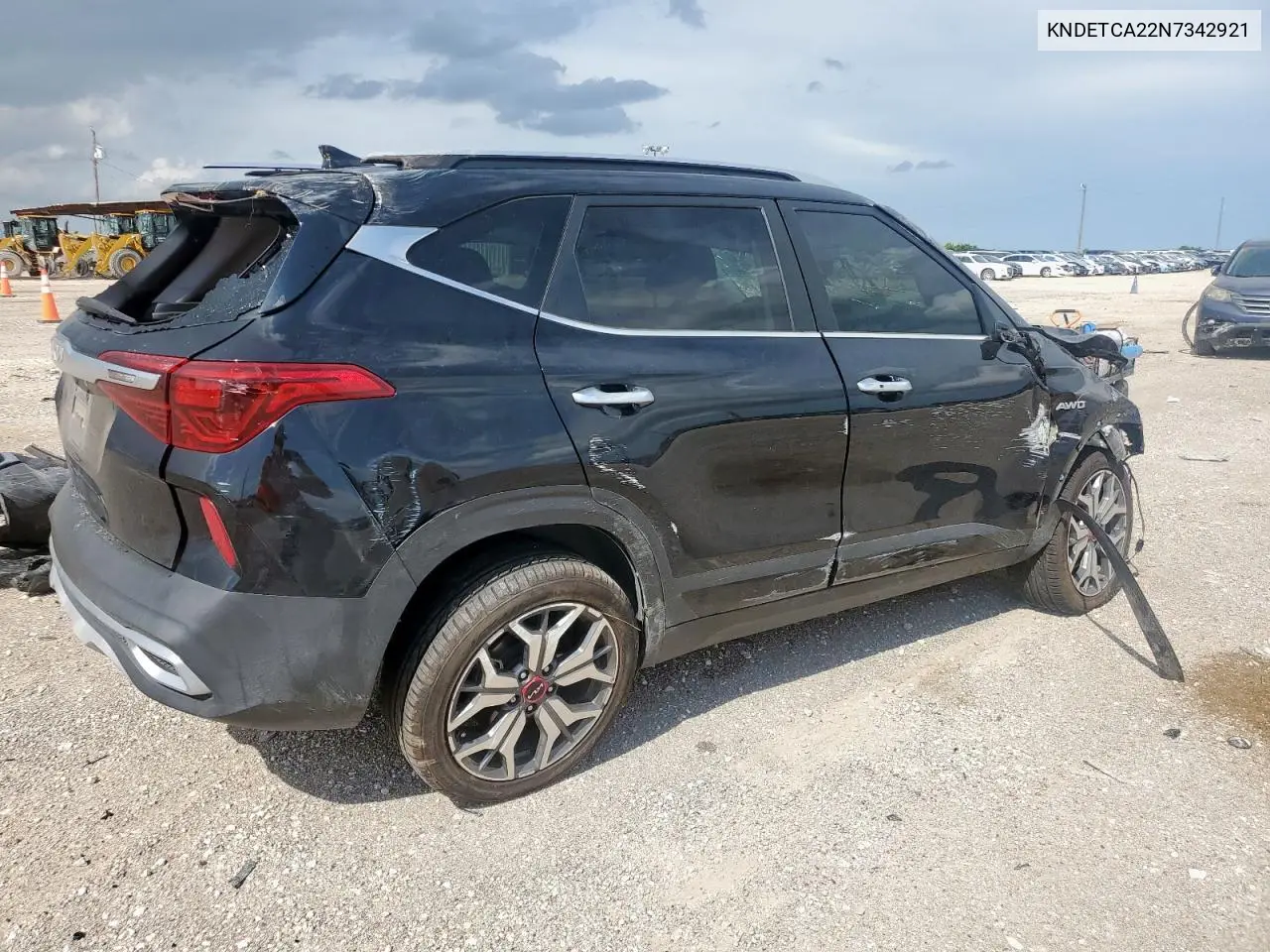 2022 Kia Seltos Sx VIN: KNDETCA22N7342921 Lot: 62531355