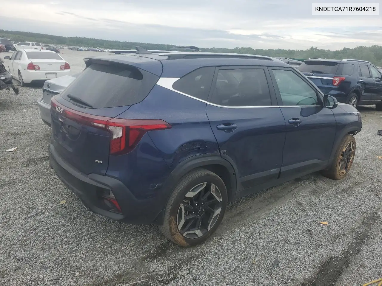 2024 Kia Seltos Sx VIN: KNDETCA71R7604218 Lot: 56103545