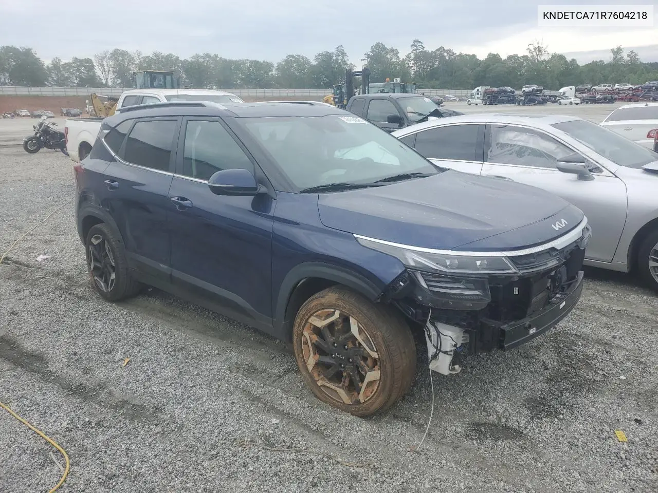 2024 Kia Seltos Sx VIN: KNDETCA71R7604218 Lot: 56103545