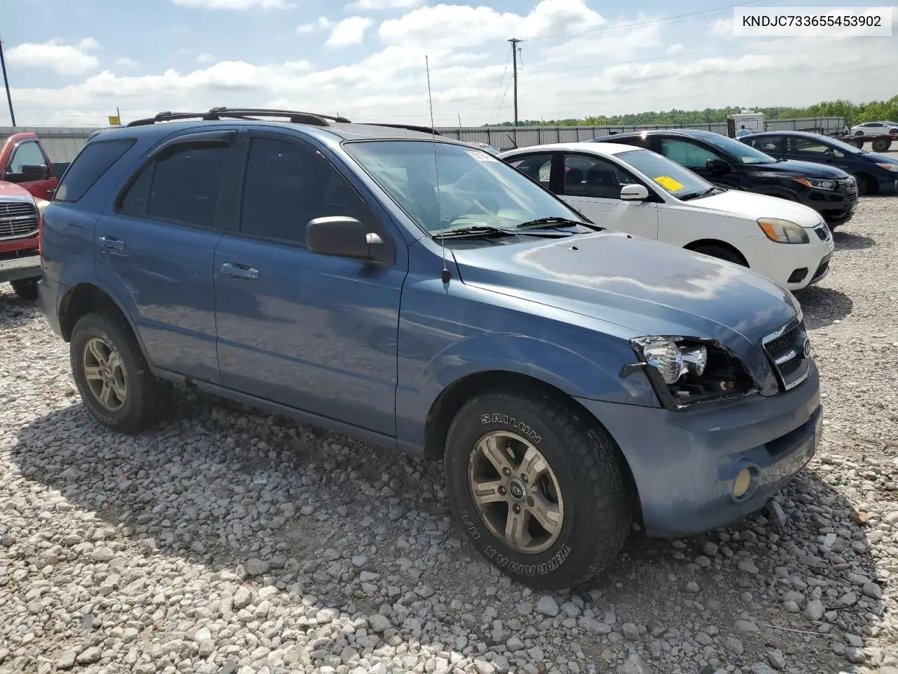 2005 Kia Sorento Ex VIN: KNDJC733655453902 Lot: 56118415
