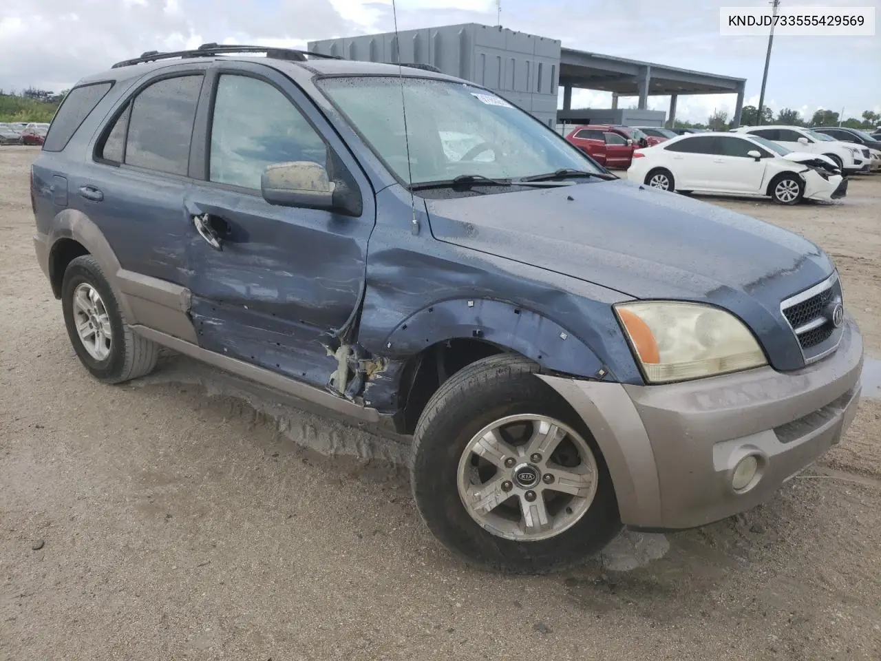 2005 Kia Sorento Ex VIN: KNDJD733555429569 Lot: 61785325