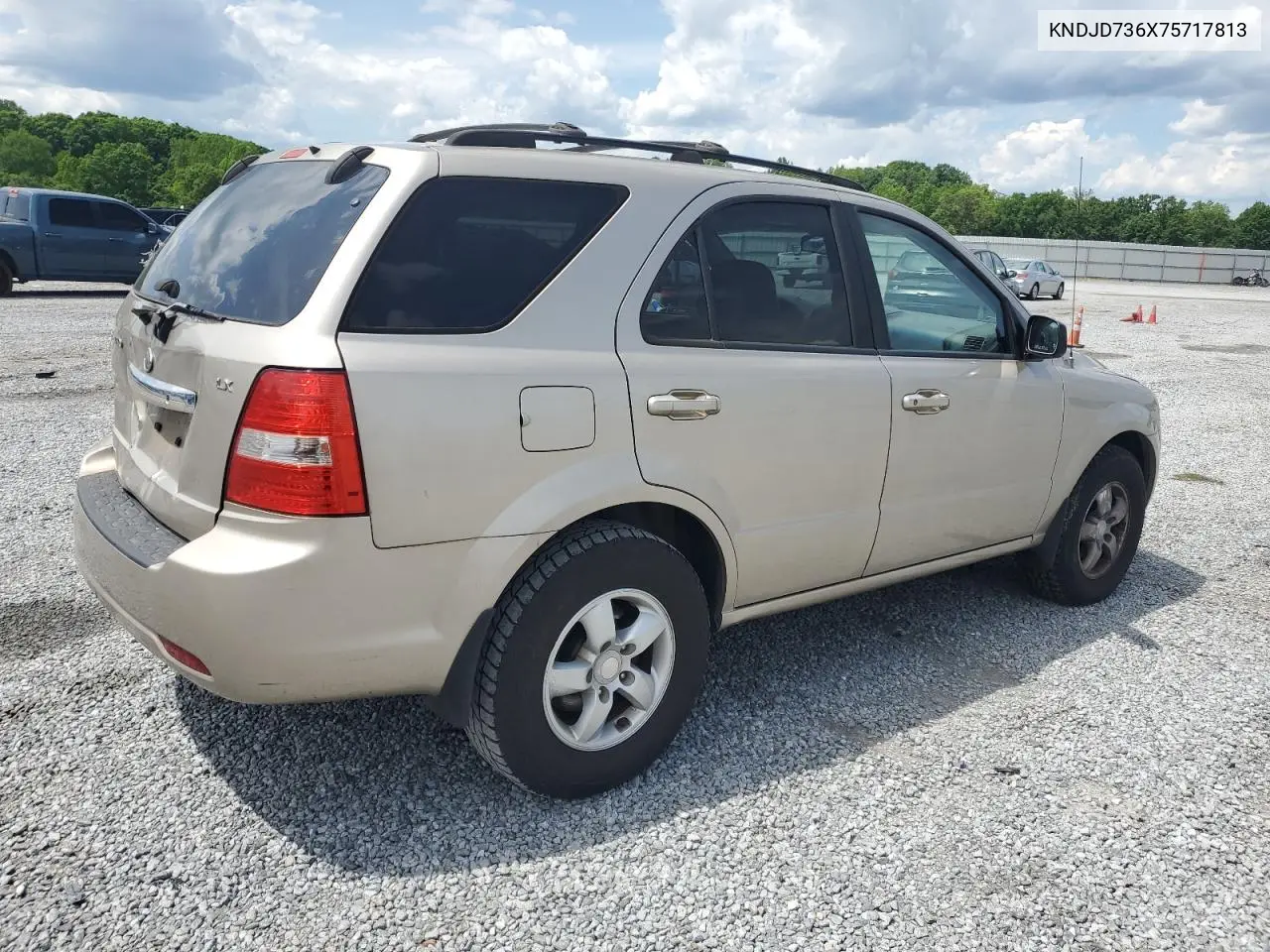 2007 Kia Sorento Ex VIN: KNDJD736X75717813 Lot: 56456025