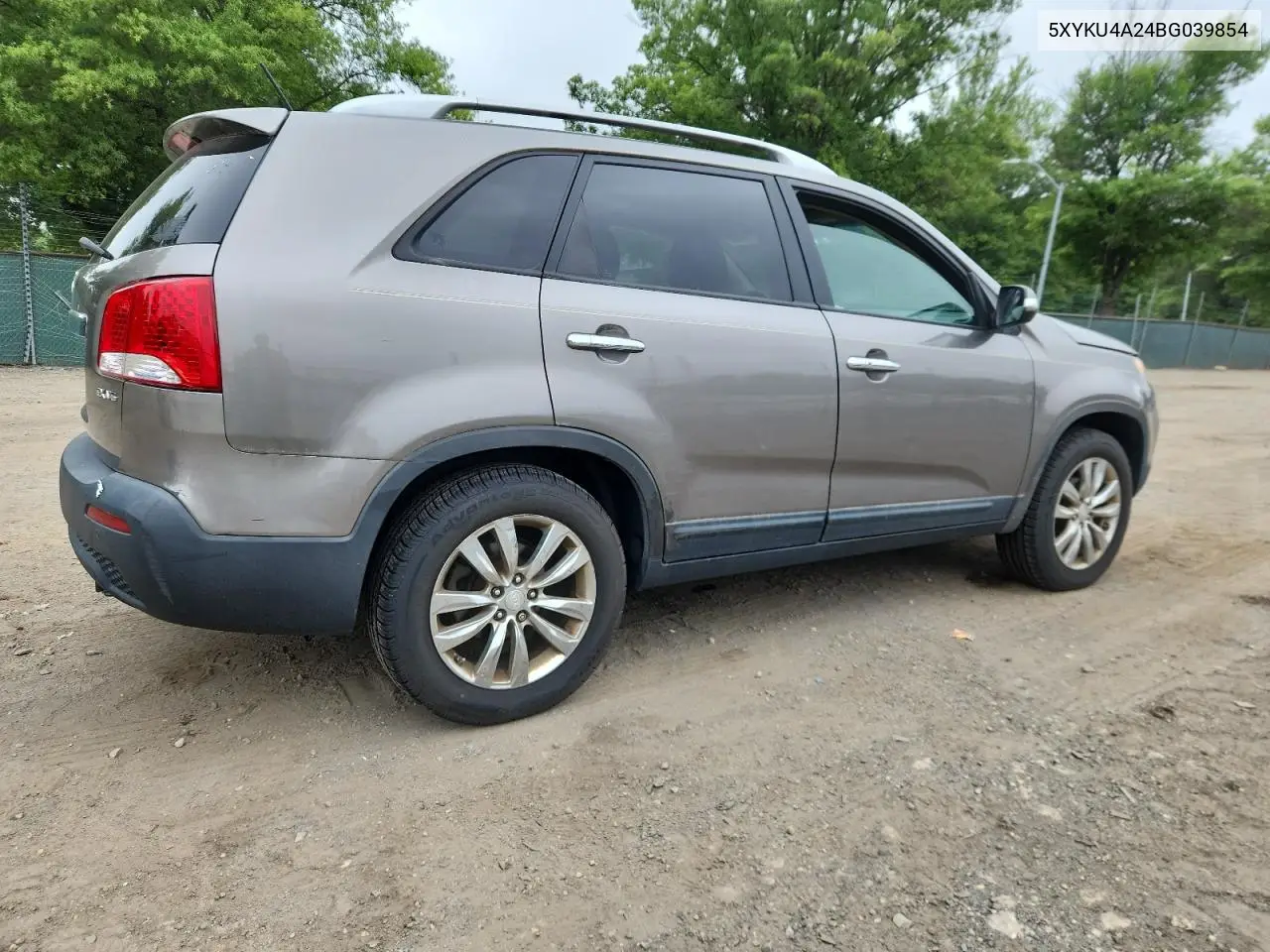2011 Kia Sorento Ex VIN: 5XYKU4A24BG039854 Lot: 62315435