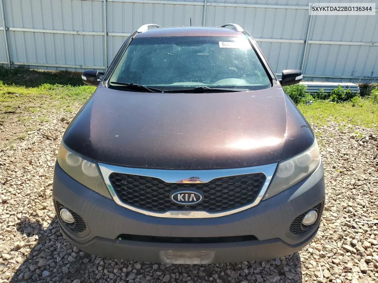 2011 Kia Sorento Base VIN: 5XYKTDA22BG136344 Lot: 63240055