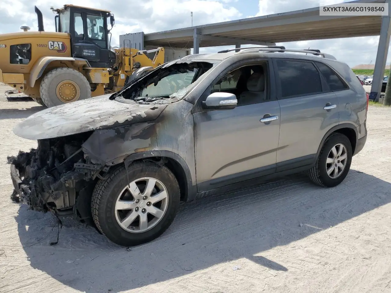 2012 Kia Sorento Base VIN: 5XYKT3A66CG198540 Lot: 57452105