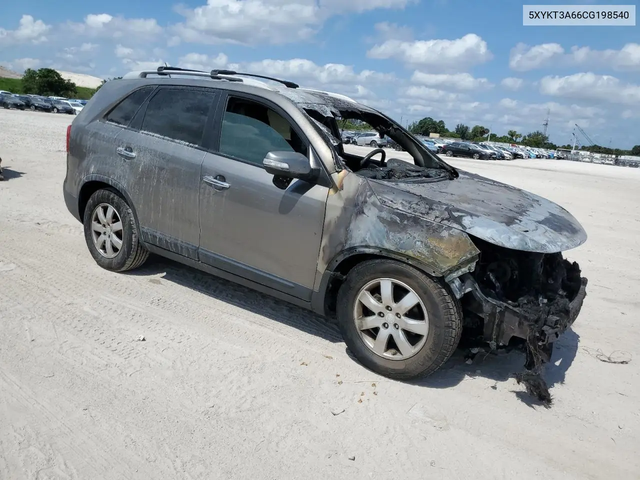 2012 Kia Sorento Base VIN: 5XYKT3A66CG198540 Lot: 57452105