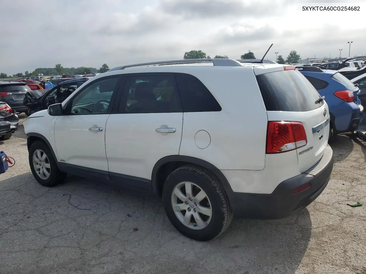 2012 Kia Sorento Base VIN: 5XYKTCA60CG254682 Lot: 65594495