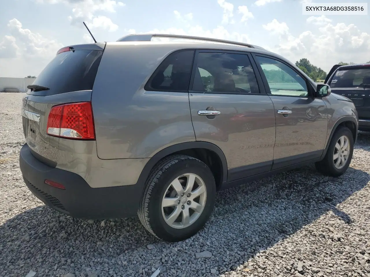 2013 Kia Sorento Lx VIN: 5XYKT3A68DG358516 Lot: 61806625