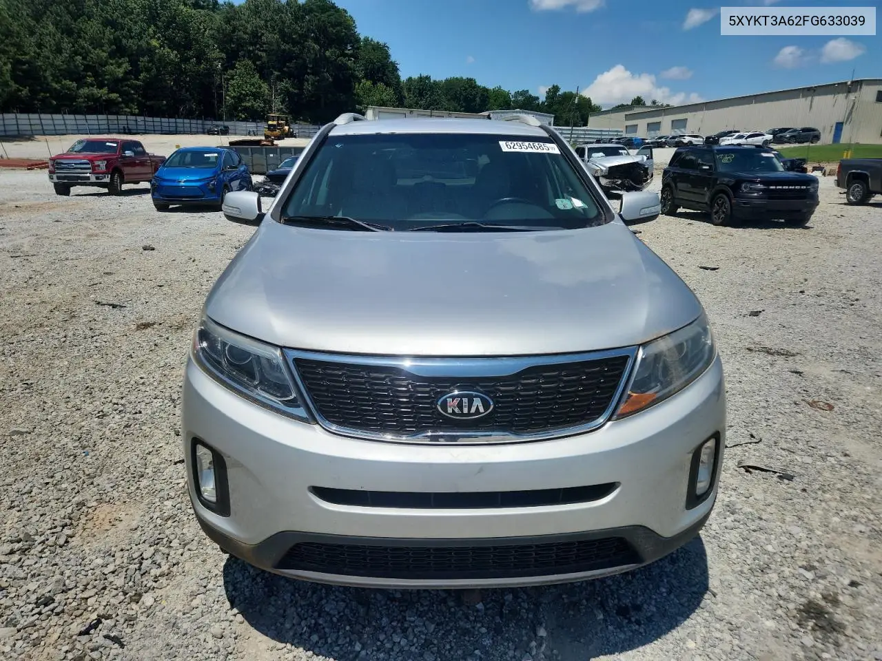 5xykt3a62fg633039 5XYKT3A62FG633039 2015 Kia Sorento Lx