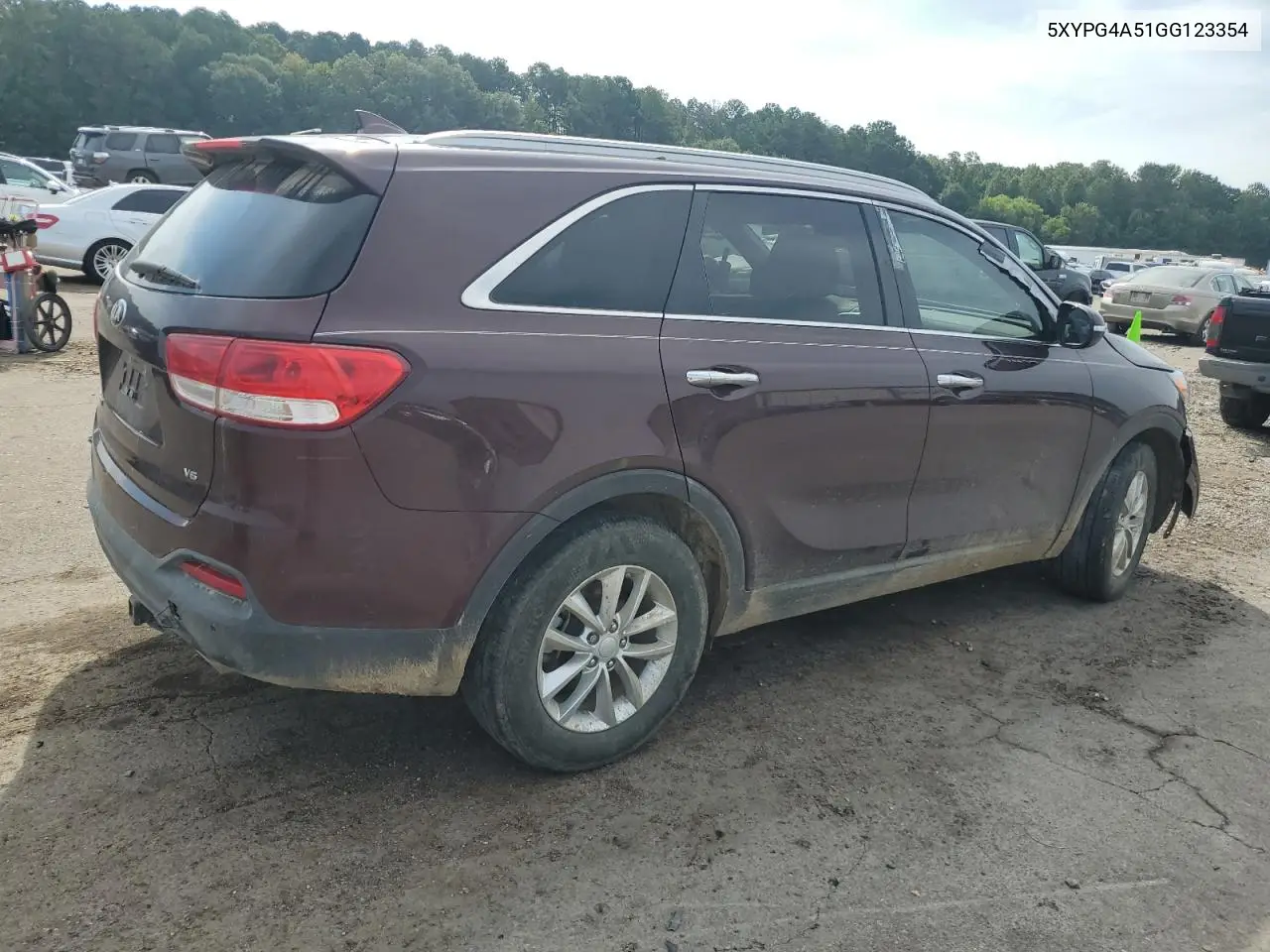 2016 Kia Sorento Lx VIN: 5XYPG4A51GG123354 Lot: 65115825