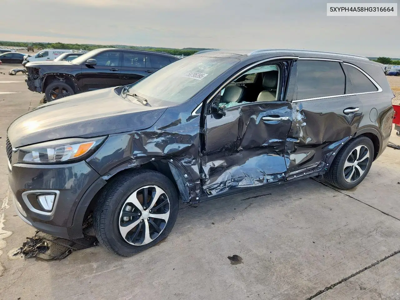 2017 Kia Sorento Ex VIN: 5XYPH4A58HG316664 Lot: 58795395