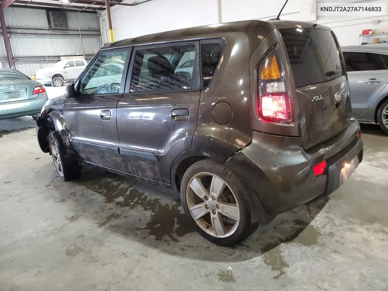 2010 Kia Soul + VIN: KNDJT2A27A7146833 Lot: 47699644