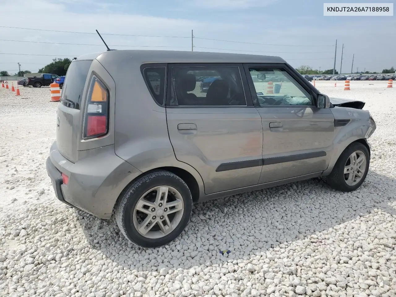 2010 Kia Soul + VIN: KNDJT2A26A7188958 Lot: 53738045