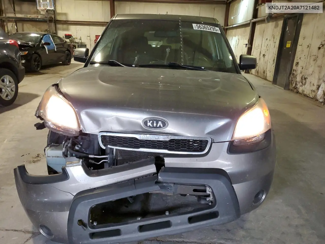 2010 Kia Soul + VIN: KNDJT2A20A7121482 Lot: 56365295