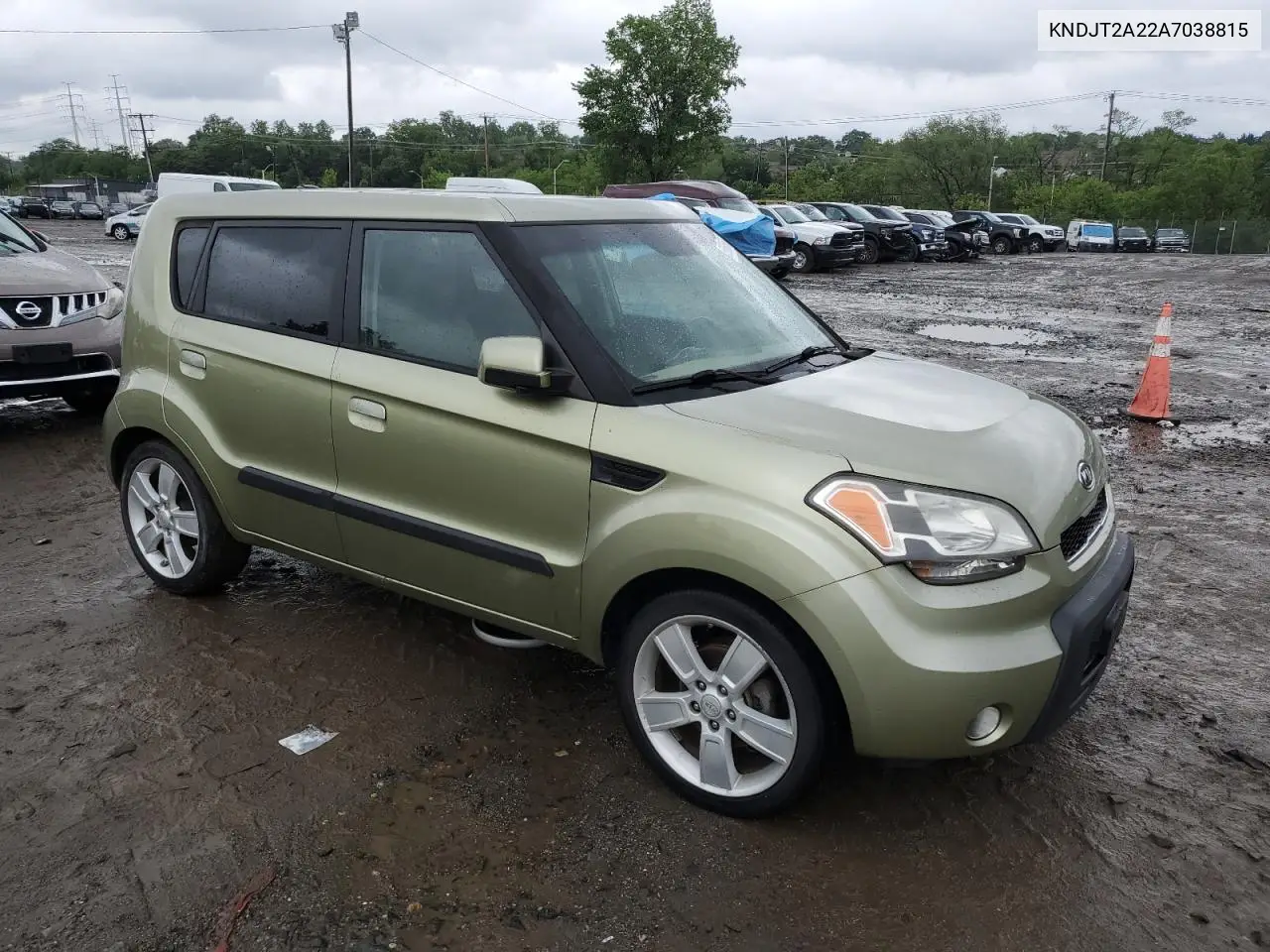 2010 Kia Soul + VIN: KNDJT2A22A7038815 Lot: 56686575