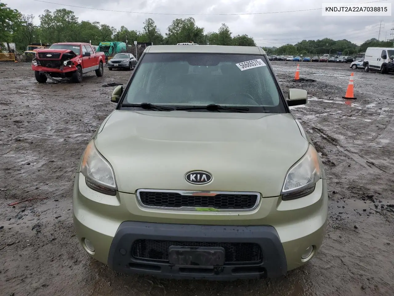 2010 Kia Soul + VIN: KNDJT2A22A7038815 Lot: 56686575